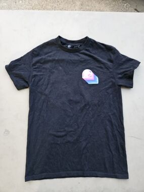 Taco Bell Black Short-Sleeve Crewneck T-Shirt with Gradient Pocket Logo